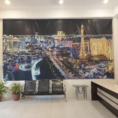 Nest Suites Quezon City Esterno foto