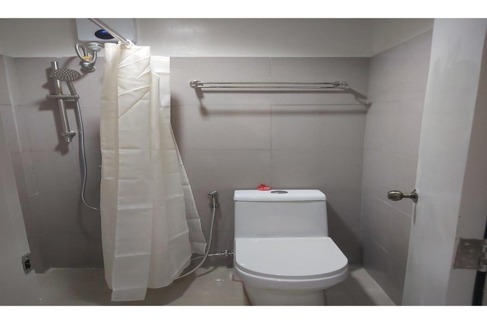 Nest Suites Quezon City Esterno foto